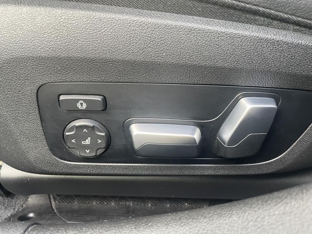 S&eacute;rie 3 320d xDrive Touring M Sport / 1ere main / GTIE 12 mois / 94 2023 occasion 50640 Le Teilleul