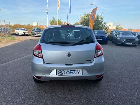 Clio III 1.5 dci 75 collection business eco&sup2; 5p 2013 occasion 57525 Talange