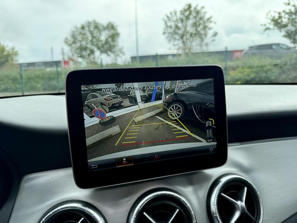 Classe CLA 200 d 7G-DCT Fascination Pack AMG ? Phase 2 ? Toit ouvrant ? 2016 occasion 49070 Beaucouz&eacute;