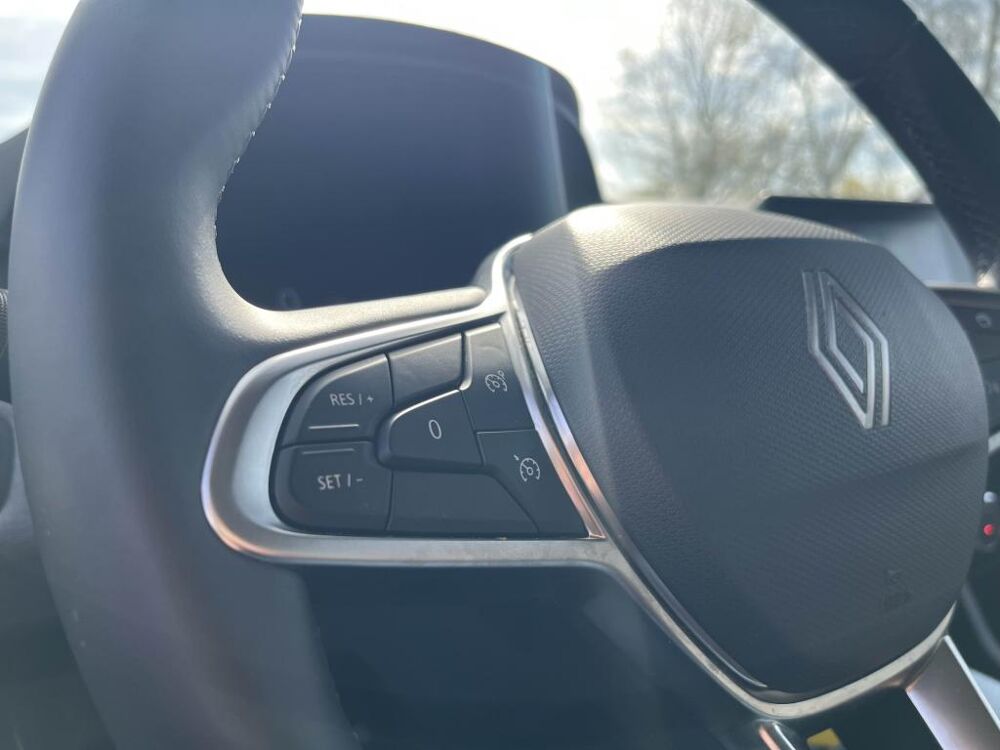 Clio V EVOLUTION 1.5 BLUE DCI 100ch 2025 occasion 44700 Orvault