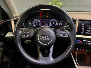 A1 1.0 25 TFSI - 95 CH - S-Tronic SPORTBACK FINITION Advanced 2022 occasion 33700 M&eacute;rignac