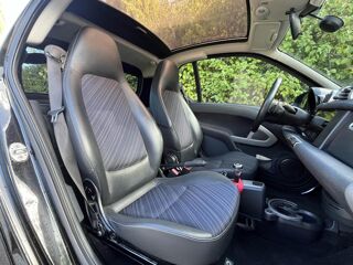 ForTwo 1.0i 84CH - KIT BRABUS - CARPLAY - SIEGES CHAUFFANTS - TOIT 2013 occasion 13760 Saint-Cannat