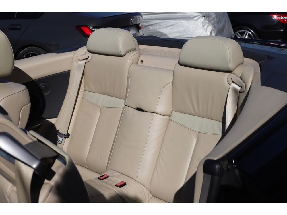 S&eacute;rie 6 645Ci Cabriolet - BVA CABRIOLET E64 645Ci PHASE 1 2004 occasion 60740 Saint-Maximin