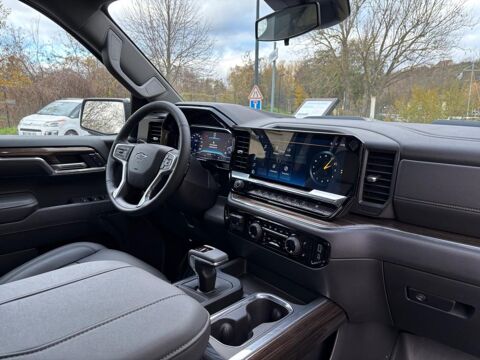 Divers Chevrolet V8 LT Trail Boss 4WD 2026 occasion 78780 MAURECOURT