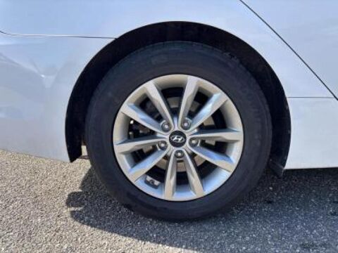 i40 1.7 CRDI - 115 Blue Drive Business 2015 occasion 47200 Saint-Pardoux-du-Breuil