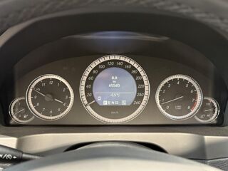 Classe E 350 avantgarde executive ba 2009 occasion 85150 Les Achards