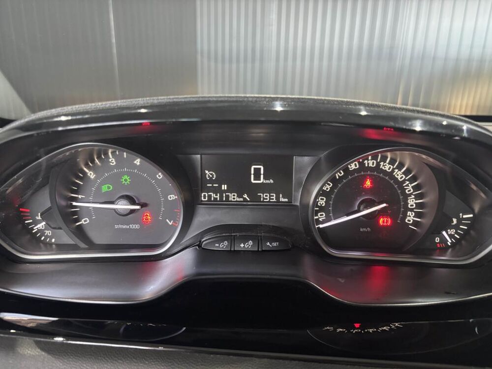 208 1.2i 12V S&S - 82 BERLINE Active PHASE 2 2019 occasion 47200 Saint-Pardoux-du-Breuil