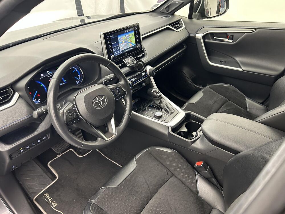 RAV 4 2.5 222ch Hybride AWD-i - COLLECTION - GARANTIE CONSTRUCTEUR 2021 occasion 33130 B&egrave;gles