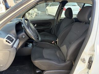 Clio 1.2i 16V - 75ch Campus Evolution 1ere main Crit air 1 / 1200 2012 occasion 30260 Orthoux-S&eacute;rignac-Quilhan