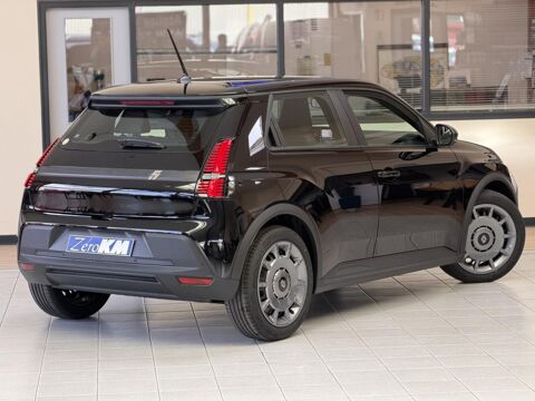 R5 E-Tech Electrique 120 Evolution Autonomie Urbaine 2025 occasion 35300 Foug&egrave;res