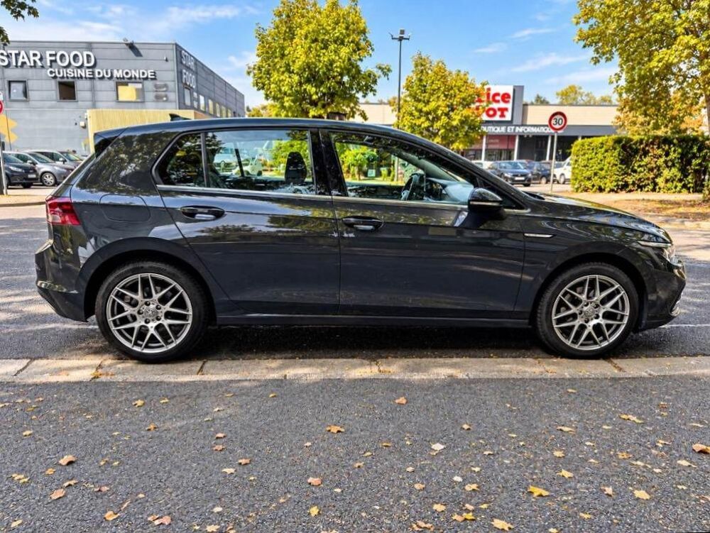 Golf 1.5 eTSI OPF - 150 - BV DSG 7 VIII BERLINE Style 2021 occasion 77185 Lognes