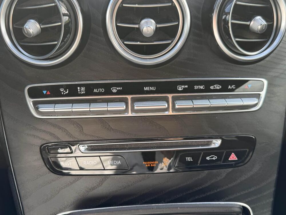 Classe GLC 250 d - BVA 9G-Tronic Sportline 4-Matic - BVA GPS + CAMERA A 2019 occasion 19100 Brive-la-Gaillarde
