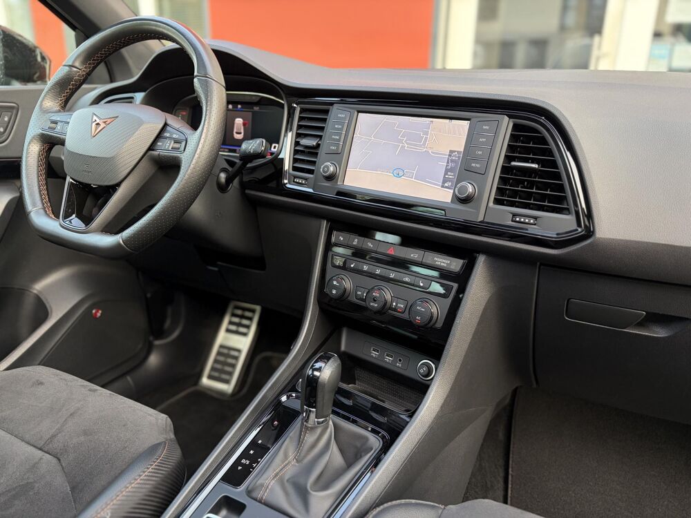 Ateca 2.0 TSI 300 DSG 4DRIVE Toit ouvrant Attelage Si&egrave;ges chauffan 2019 occasion 67440 Marmoutier