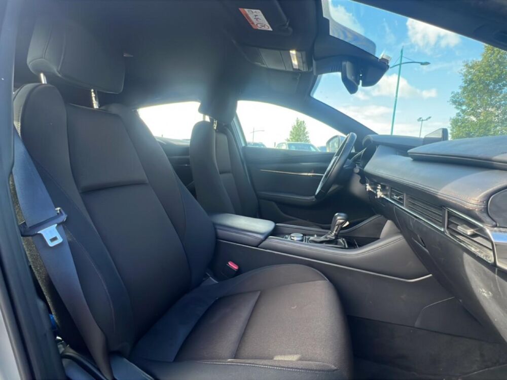 MX-3 2.0 e-skyactiv-g m-hybrid 122 business executive bva 2022 2023 occasion 85150 Les Achards