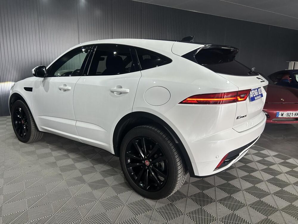 E-PACE P300e - PHEV - BVA - Stop/Start - AWD R-Dynamic Black Editi 2022 occasion 47200 Saint-Pardoux-du-Breuil