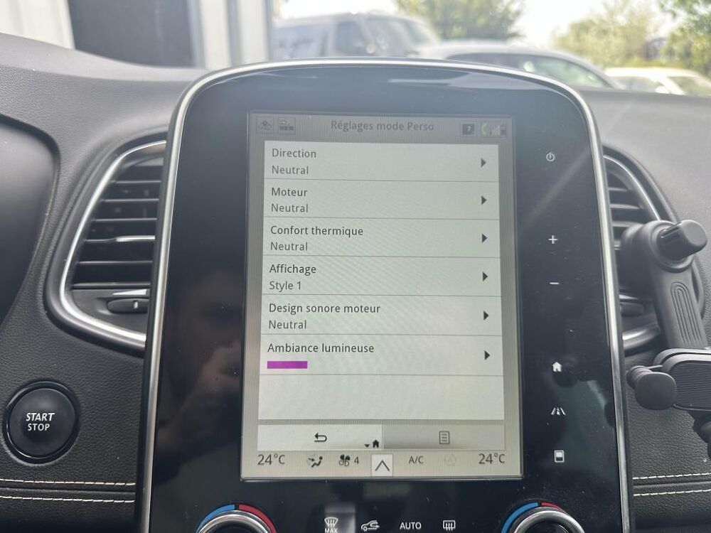 Sc&eacute;nic INTENS 160CH - CARPLAY - CAMERA - SUIVI RENAULT 2021 occasion 13760 Saint-Cannat