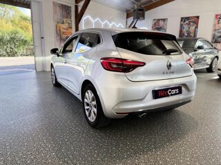 Clio 1.5 BLUEDCI 115CH INTENS GARANTIE 12 MOIS 2019 occasion 16000 Angoul&ecirc;me