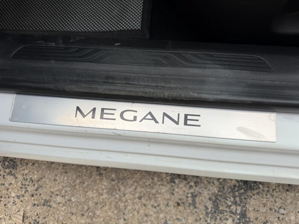 M&eacute;gane 1.2 Energy TCe - 130 IV BERLINE GT Line 2017 occasion 19100 Brive-la-Gaillarde