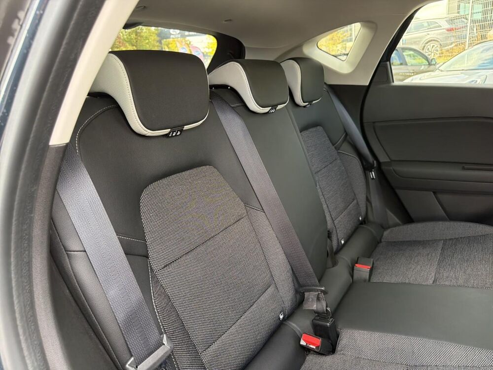 Captur 1.3 tce 130 fap intens edc 2020 occasion 85150 Les Achards