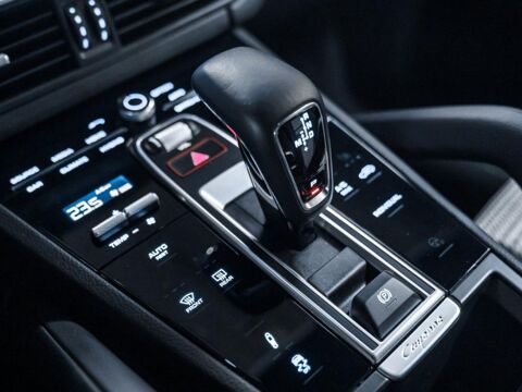 Cayenne COUPE E-HYBRID - 3.0i V6 - 340ch - PDLS PLUS - CAM 360 - TOI 2019 occasion 13760 Saint-Cannat