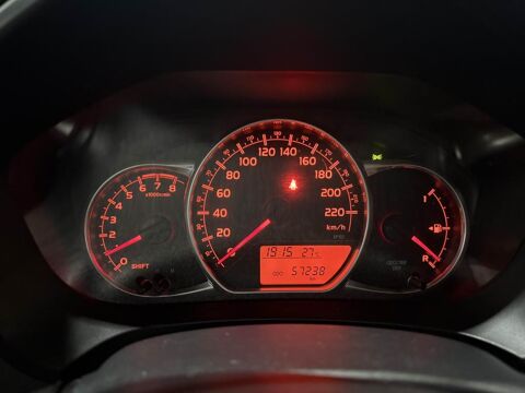 Yaris 1.3 - 100 VVT-i Collection SUIVI COMPLET GARANTIE 12 MOIS 2015 occasion 94360 Bry-sur-Marne