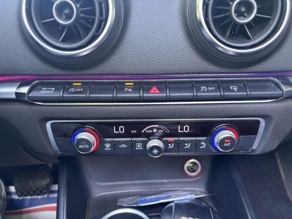 A3 Cabriolet 2.0 TDI - 150 - BV S-Tronic 8V CABRIOLET S Line 2015 occasion 77185 Lognes