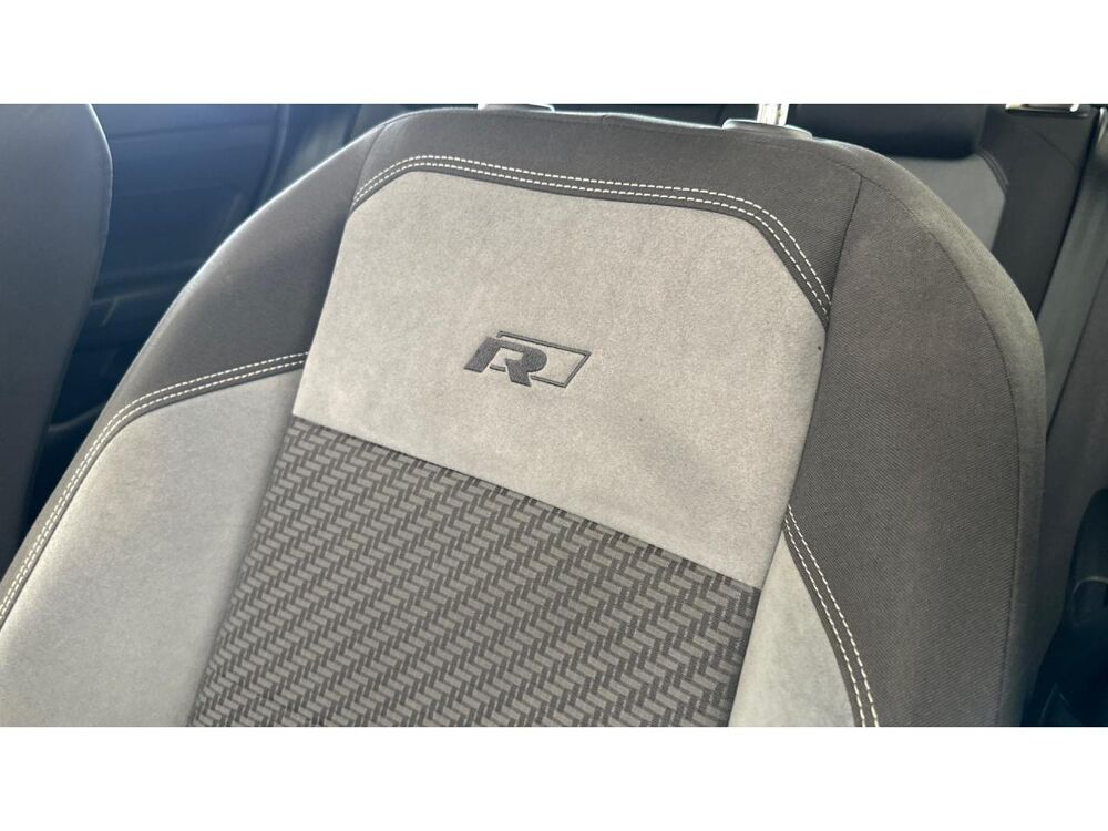 Polo 1.0 TSI 115 R-Line - Toit Ouvrant / Attelage 2019 occasion 17600 Saujon