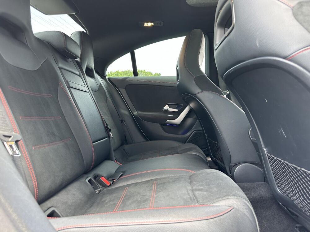 Classe CLA 200D 150CH BV 8G-DCT AMG LINE TOIT OUVRANT/SIEGES CHAUFFANTS 2023 occasion 33450 Montussan