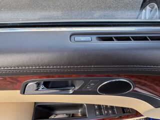 Phaeton 4.2i V8 - 335 - BV Tiptronic LIMOUSINE 4pl 4Motion / INDIVI 2008 occasion 78300 Poissy