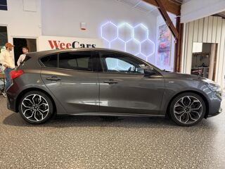 Focus 1.5 ECOBLUE 120 ST-LINE BVA GARANTIE 12 MOIS 2018 occasion 16000 Angoul&ecirc;me