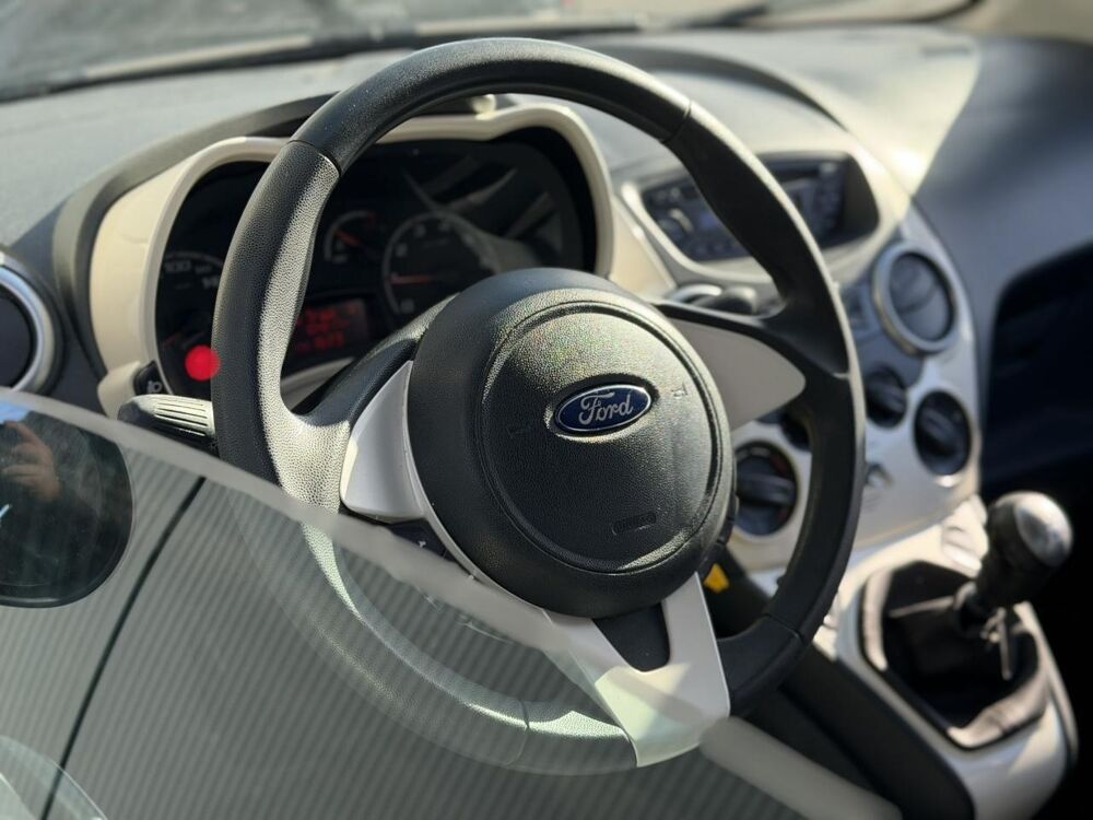 Ka 1.2i 69 Trend Avec Climatisation et Vitres Electriques 2014 occasion 35300 Foug&egrave;res