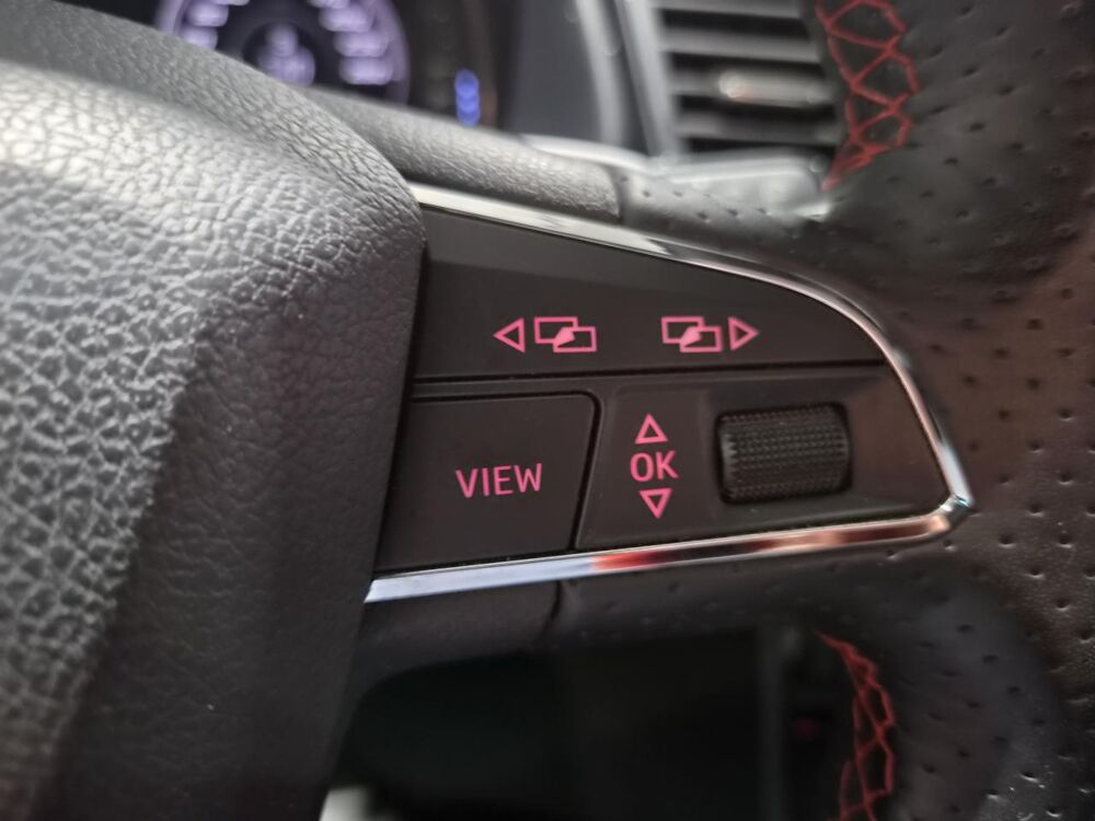 Leon 1.8 TSI - 180 - FR Attelage - Camera de recule 2018 occasion 25300 Pontarlier