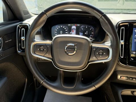 XC40 D4 AWD AdBlue - 190 - BVA Geartronic Momentum 2018 occasion 35780 La Richardais