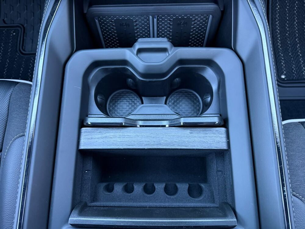 RAM 1500 CREW LIMITED NIGHT EDITION BOX HAYON MULTI V8 5,7L 2026 occasion 91830 Le Coudray-Montceaux