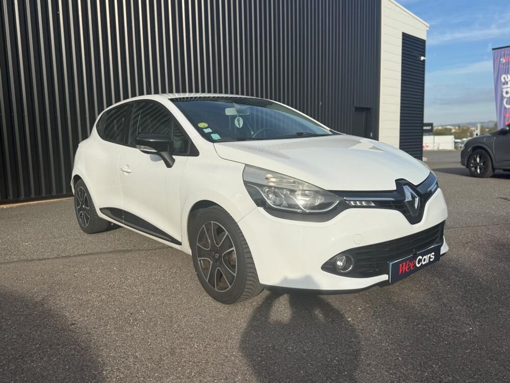 Clio 1.5 DCI 90 ENERGY INTENS 2015 occasion 42170 Saint-Just-Saint-Rambert