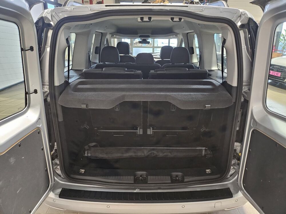 Caddy MAXI 2.0 TDI 122 LIFE 7PL 2022 occasion 26000 Valence