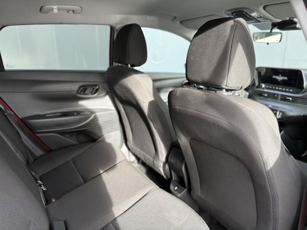 i20 1.T-GDI 100 Klass avec GPS, Cam&eacute;ra de recul et Apple Car Pla 2025 occasion 35300 Foug&egrave;res