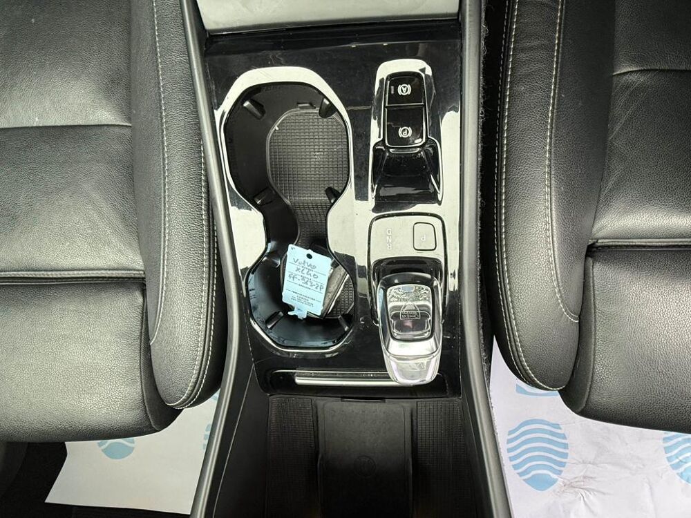 XC40 D3 AdBlue - 150 - BVA Geartronic Inscription GPS + TOIT OUV 2019 occasion 19100 Brive-la-Gaillarde