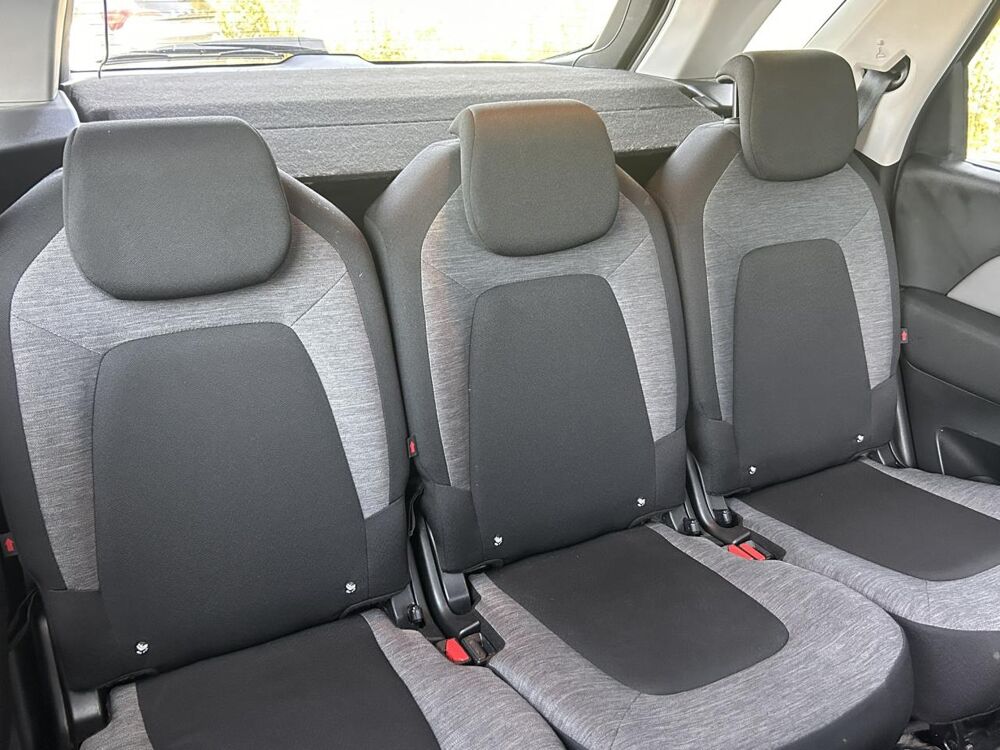 C4 Spacetourer 1.5 BlueHDi 130 Feel avec Cam&eacute;ra, GPS et Carte mains libres 2019 occasion 35300 Foug&egrave;res