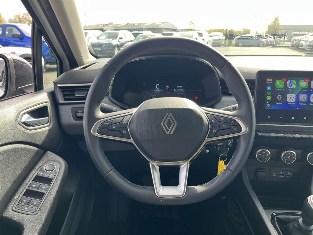 Clio V EVOLUTION 1.5 BLUE DCI 100ch 2025 occasion 44700 Orvault