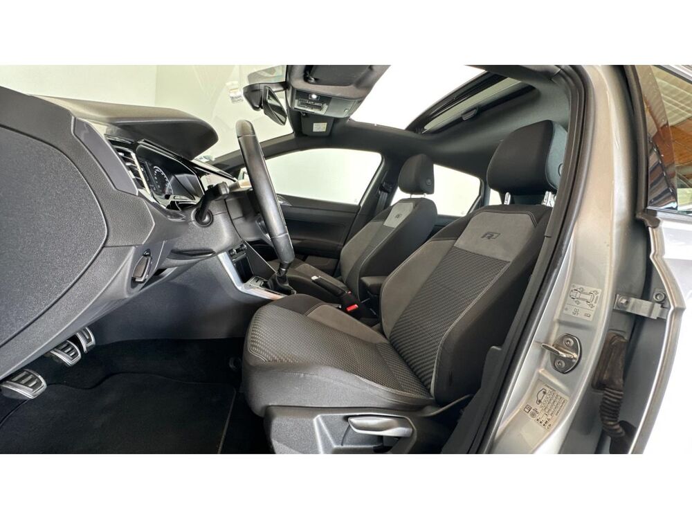 Polo 1.0 TSI 115 R-Line - Toit Ouvrant / Attelage 2019 occasion 17600 Saujon