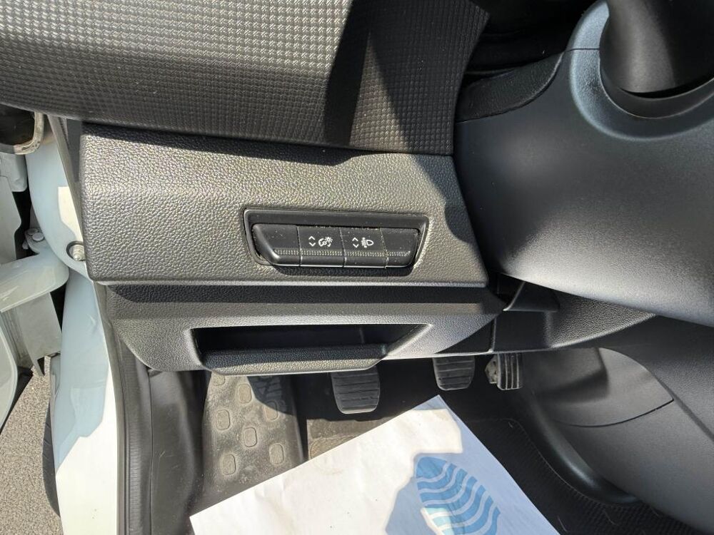 Trafic L1H1 2800 Kg 2.0 Blue dCi - 130 Fourgon Confort L1H1 TVA REC 2023 occasion 19100 Brive-la-Gaillarde