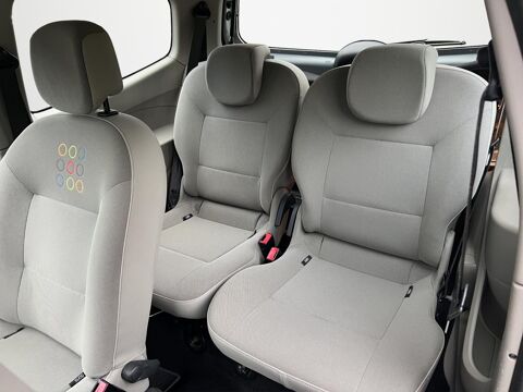Twingo 1.2i 16V LEV - 75 II BERLINE Authentique PHASE 1 2009 occasion 06250 Mougins