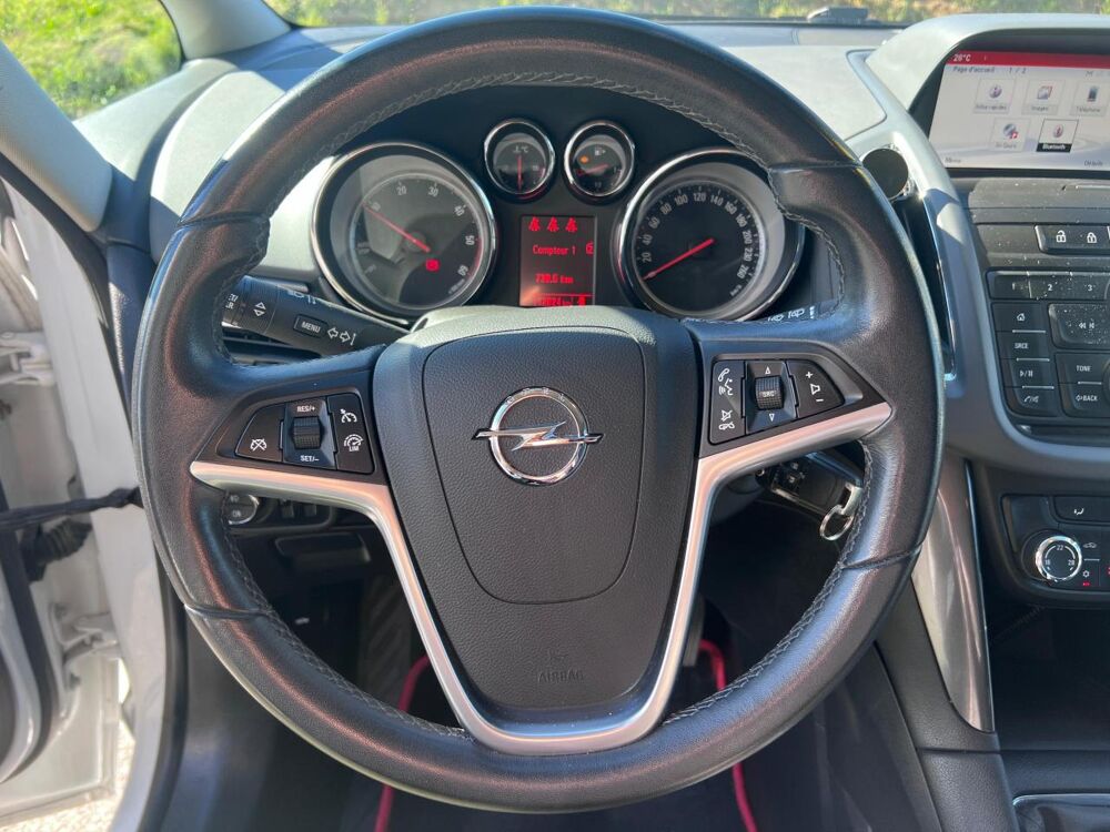 Zafira 2.0 CDTI BI-TURBO 195 COSMO START-STOP 2014 occasion 42170 Saint-Just-Saint-Rambert