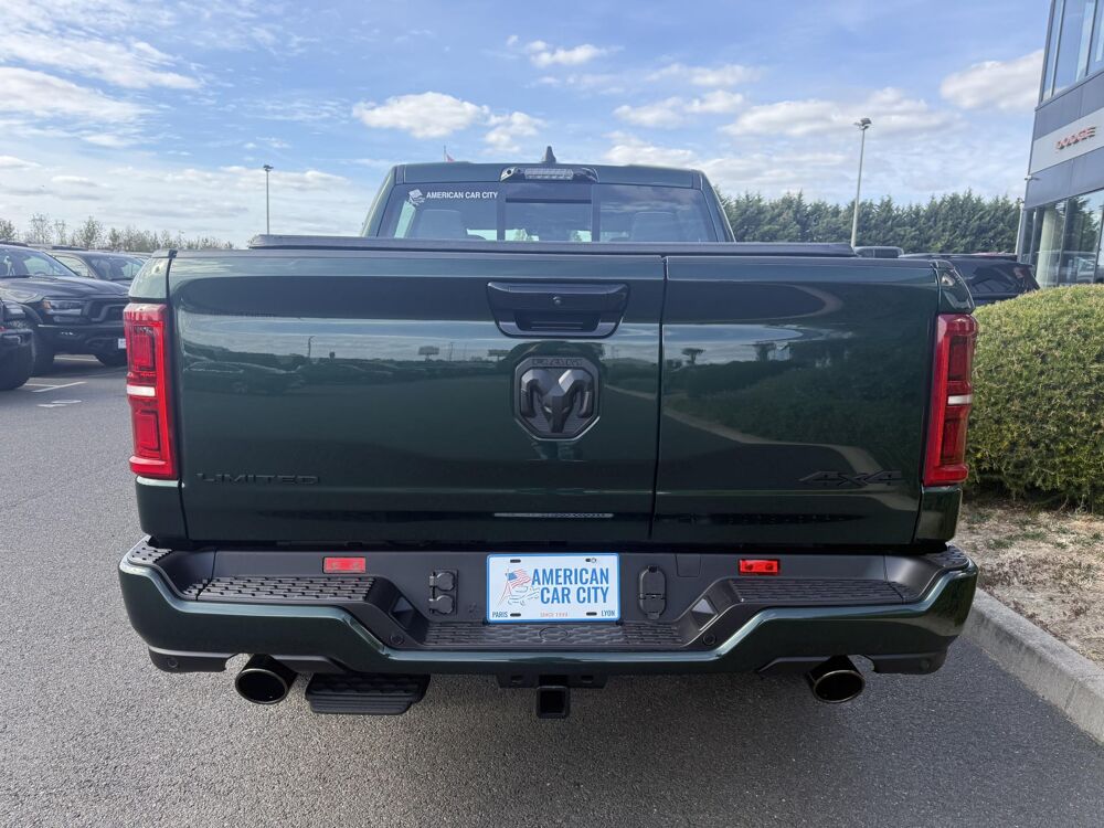 RAM 1500 CREW LIMITED NIGHT EDITION BOX HAYON MULTI V8 5,7L 2026 occasion 91830 Le Coudray-Montceaux