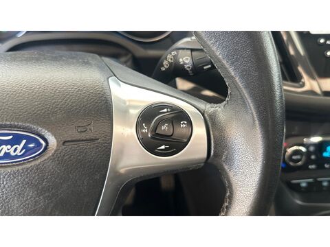 Kuga 2.0 TDCi 180 ch 4x4 BVA Titanium - ATTELAGE - TOIT OUVRANT - 2014 occasion 17600 Saujon