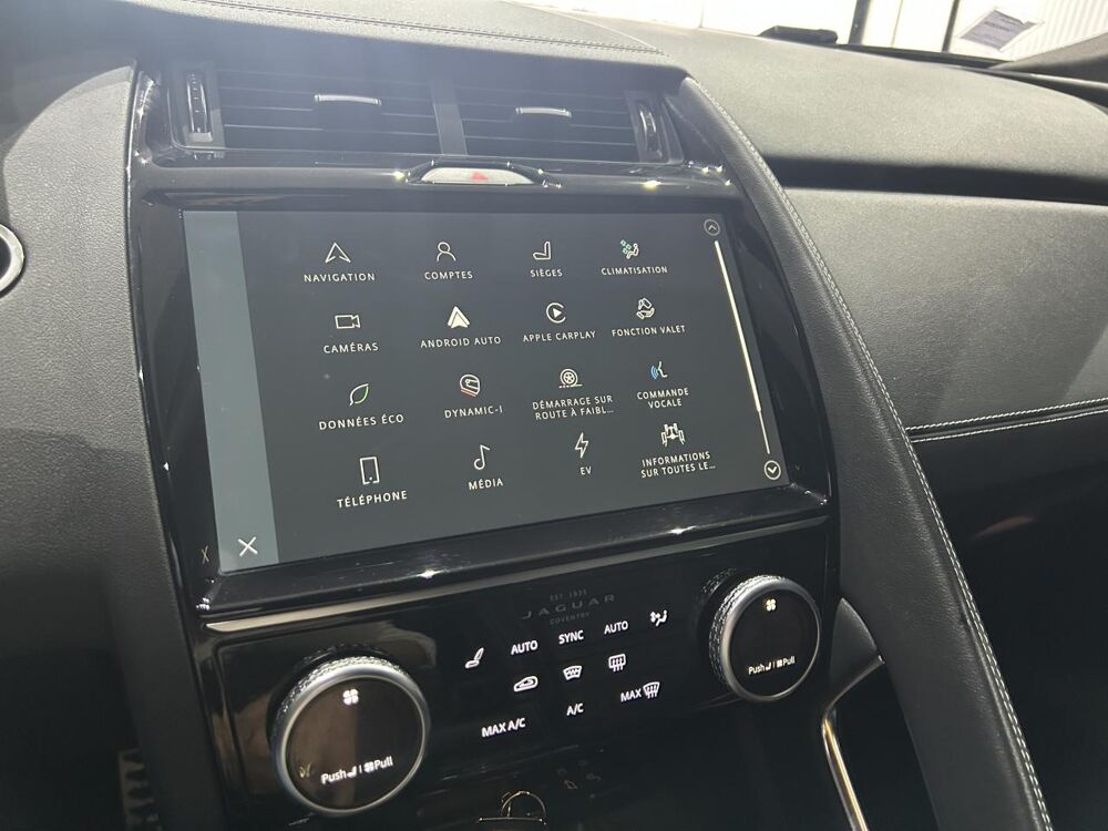E-PACE P300e - PHEV - BVA - Stop/Start - AWD R-Dynamic Black Editi 2022 occasion 47200 Saint-Pardoux-du-Breuil