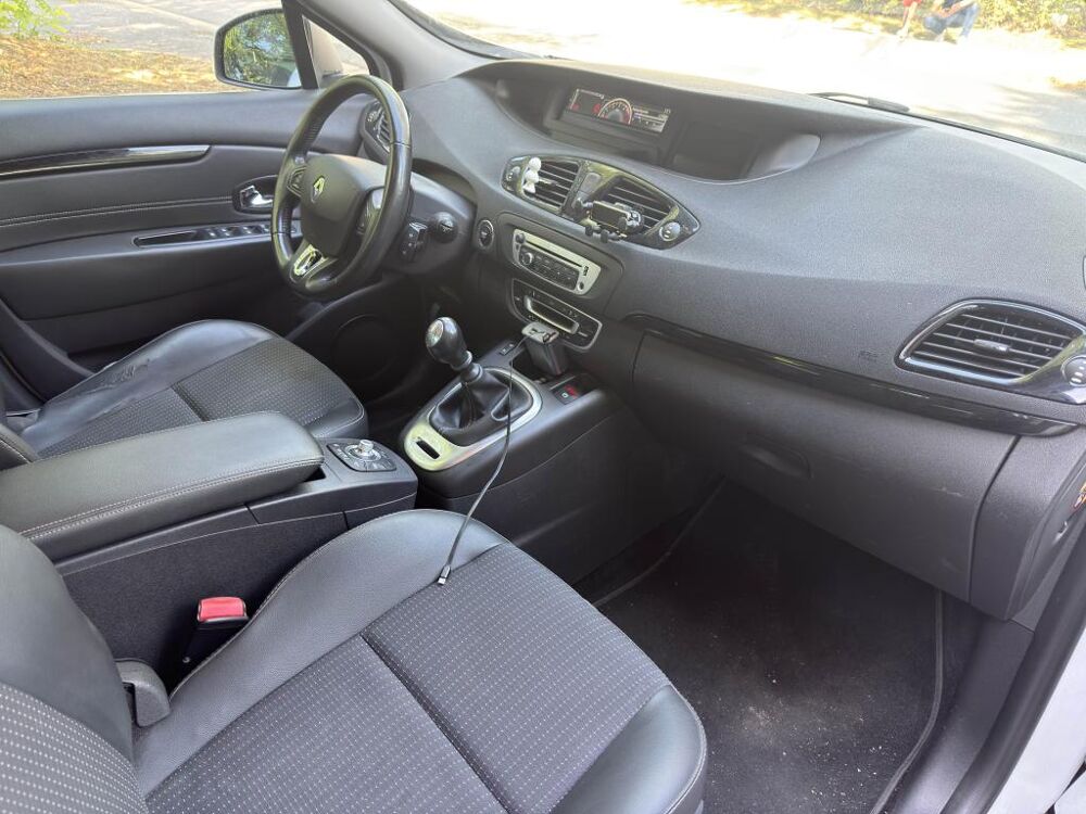 Sc&eacute;nic 1.5 Energy dCi - 110 IV MONOSPACE Intens PHASE 1 2017 occasion 77185 Lognes