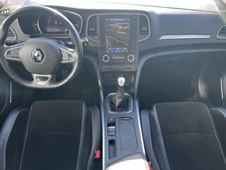 M&eacute;gane 1.2 Energy TCe - 130 IV BERLINE Intens PHASE 1 2017 occasion 49070 Beaucouz&eacute;