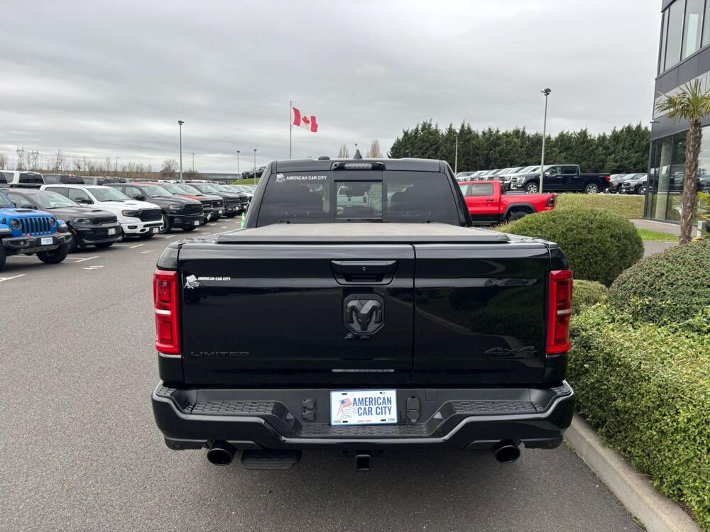 RAM 1500 CREW LIMITED NIGHT EDITION BOX HAYON MULTI 2025 occasion 91830 Le Coudray-Montceaux